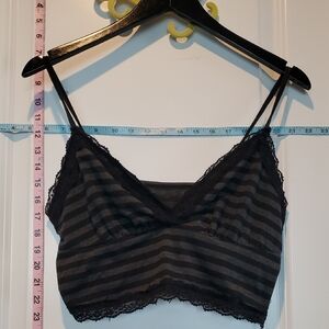 ROMWE Black and Gray Striped Lace Bandeau Large And Black Tank Set of 2
